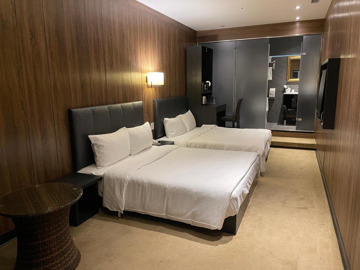 Meworld Hotel - Taipei Main Station Экстерьер фото